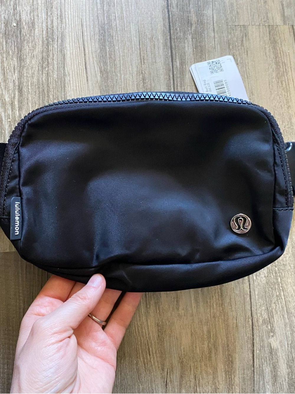 lululemon athletica Black Belt Bag 1L